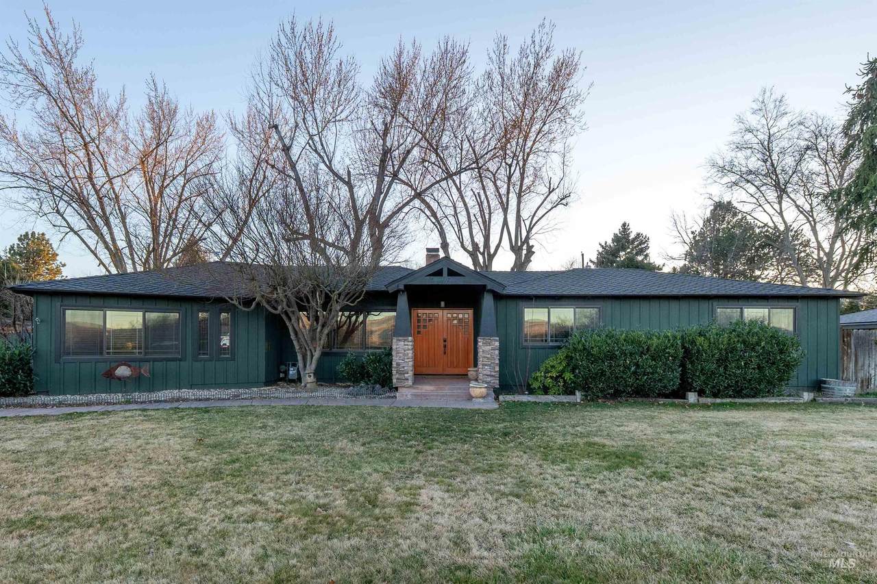 4917 Mountain View Dr - Photo 1