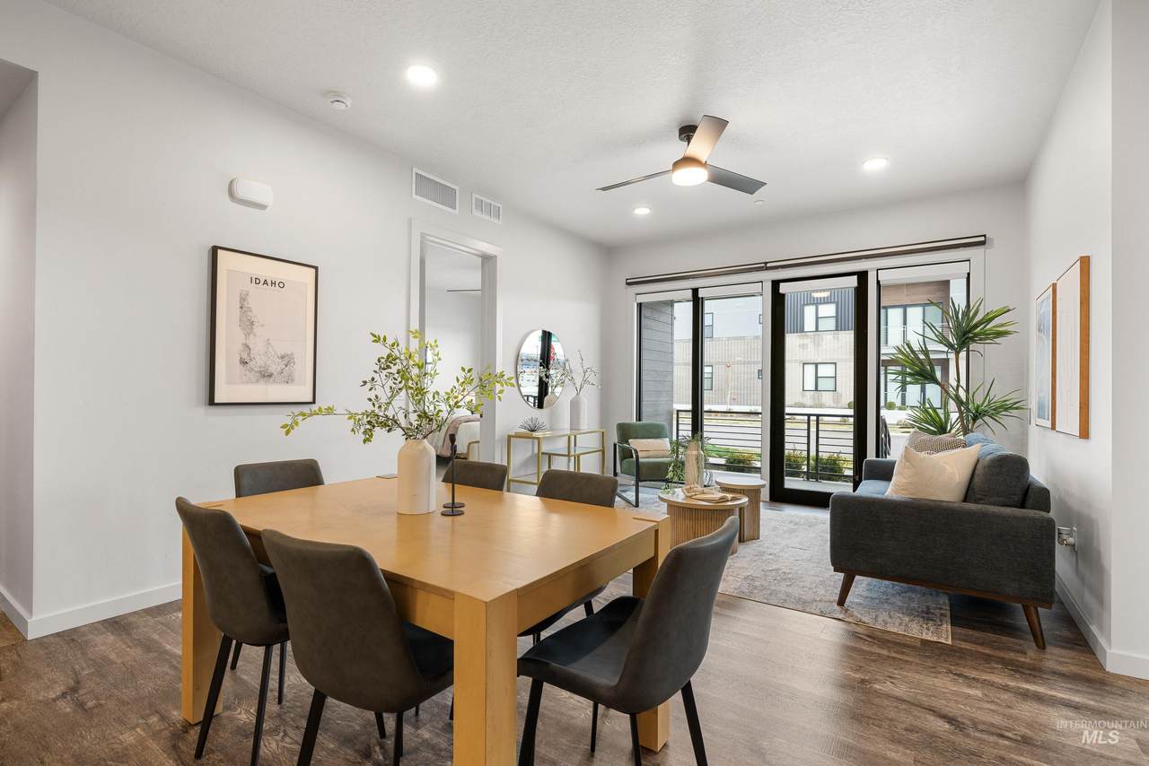 4250 Haystack St - Photo 1