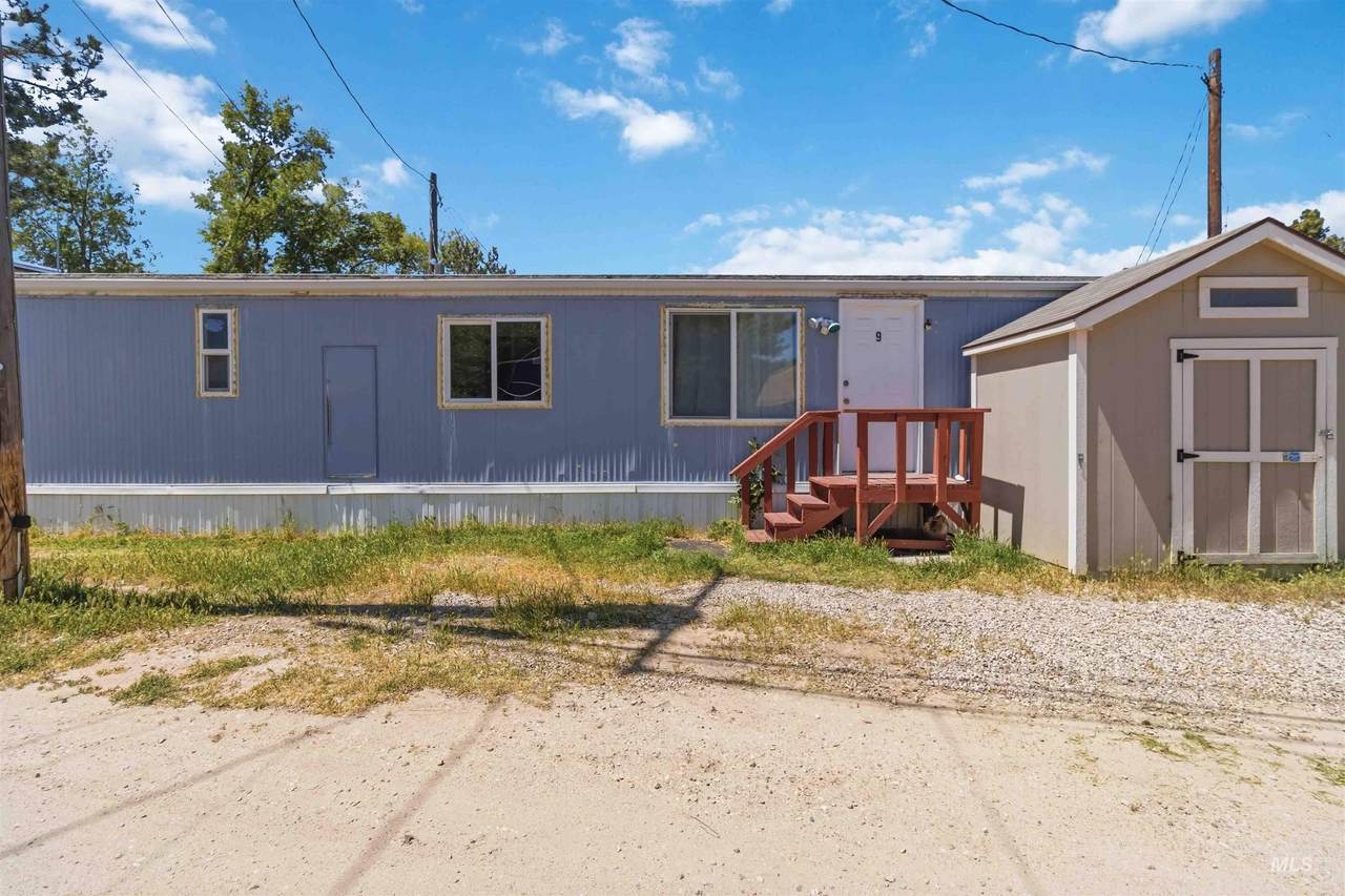 2815 W Dorian St - Photo 1