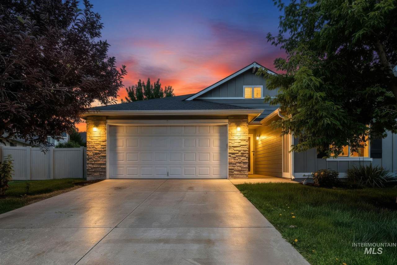 15567 Shorebird Pl - Photo 1