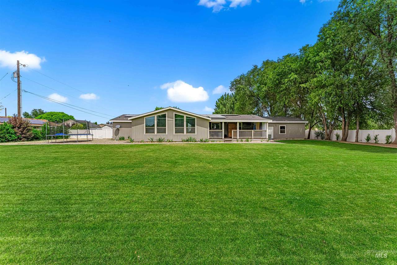 30 S Wherry Ln - Photo 1