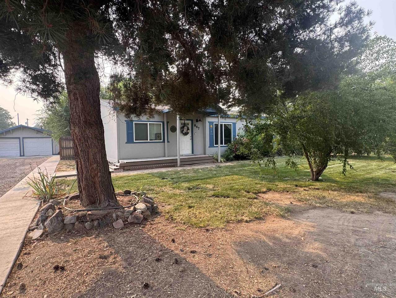 847 N. 6th Street - Photo 1