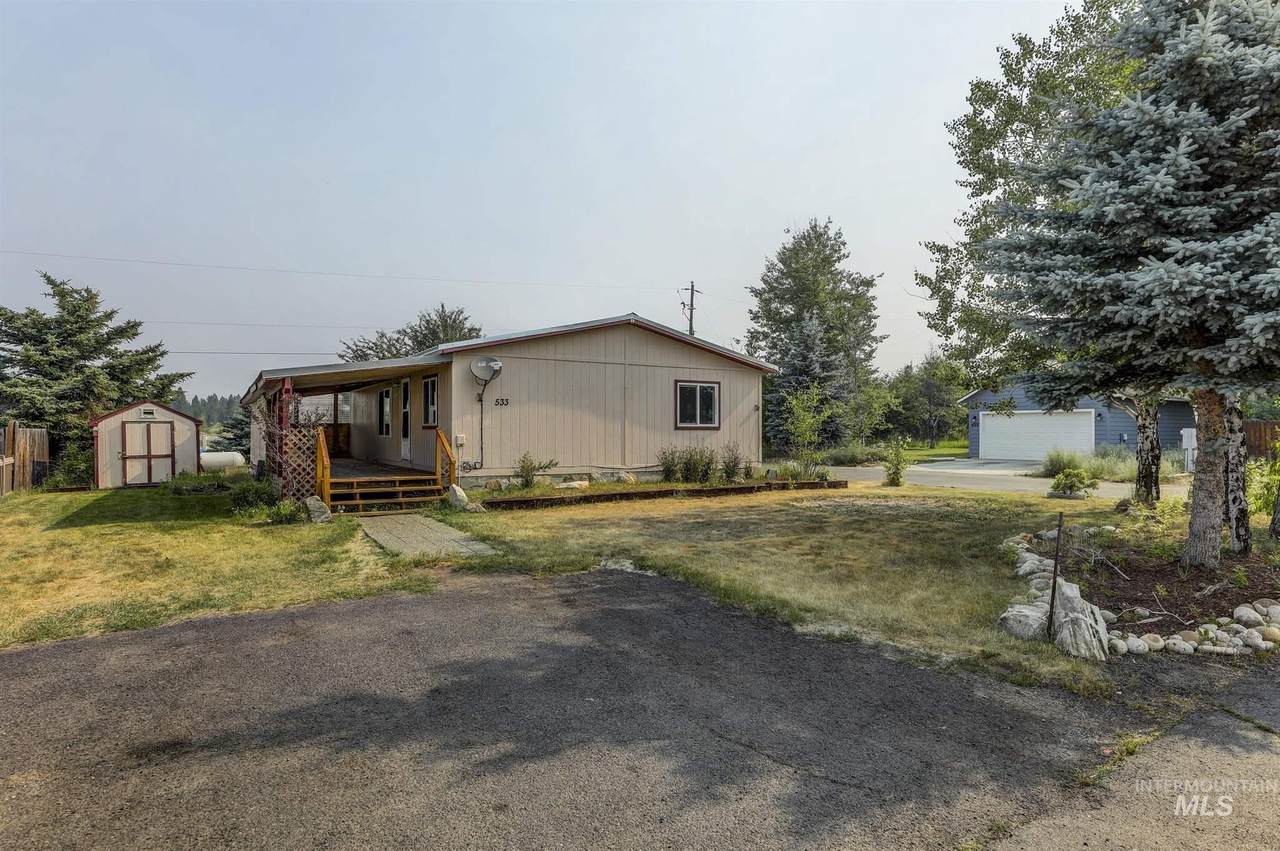 533 Willie Ln - Photo 1
