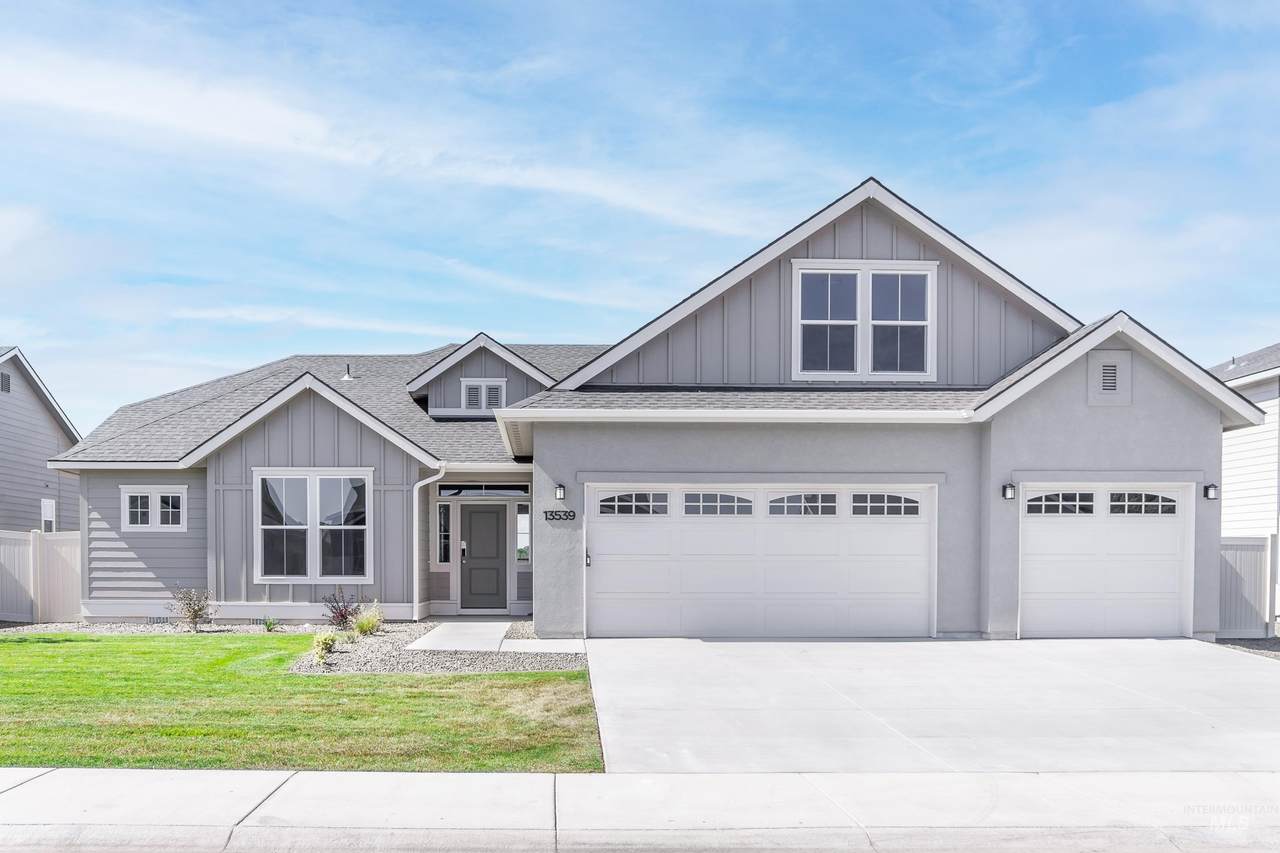 2048 Henrys Fork Dr - Photo 1