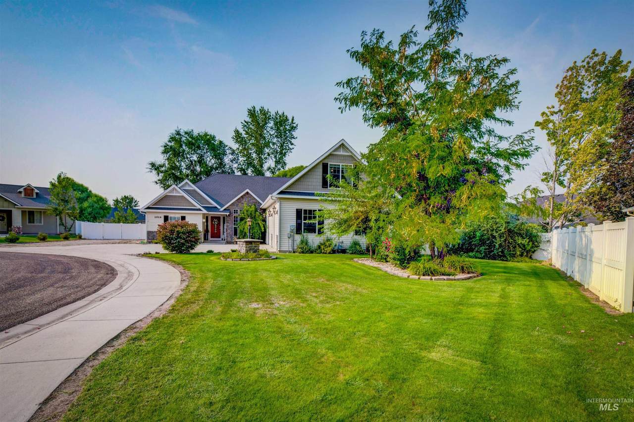 1014 Covey Ct - Photo 1