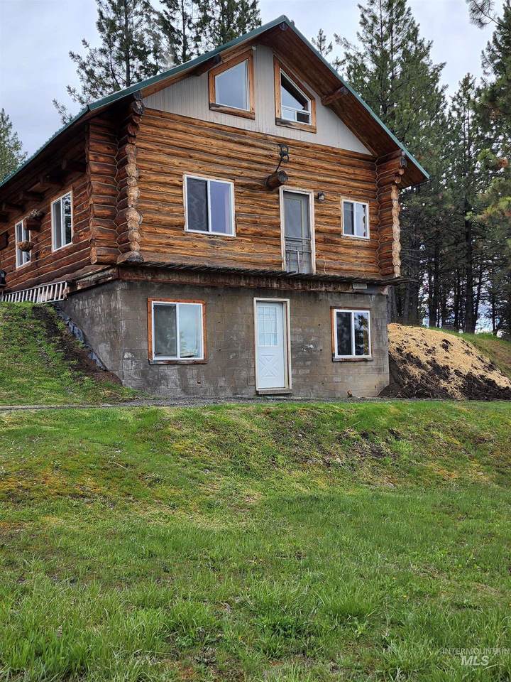 945 Lawtons Lane - Photo 1