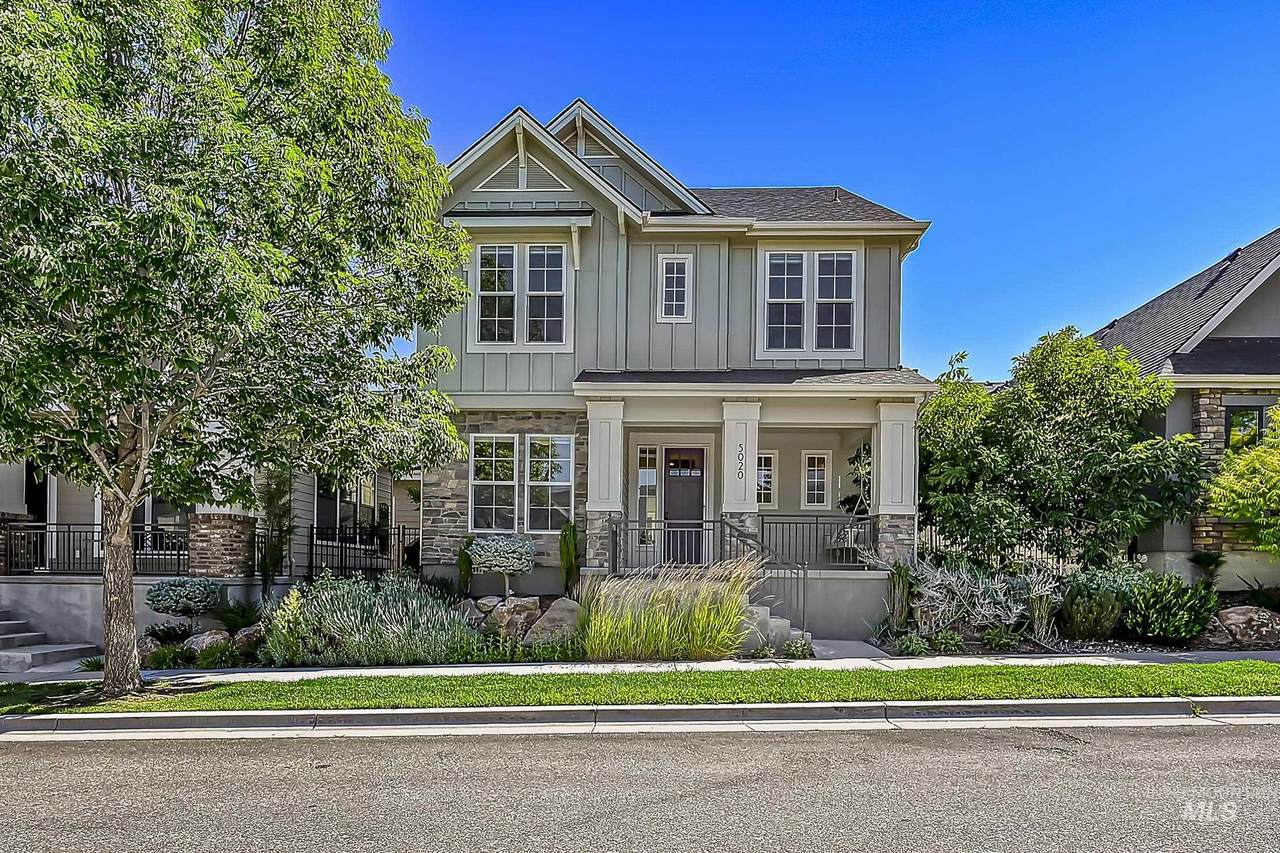 5020 Woodcutter Dr - Photo 1