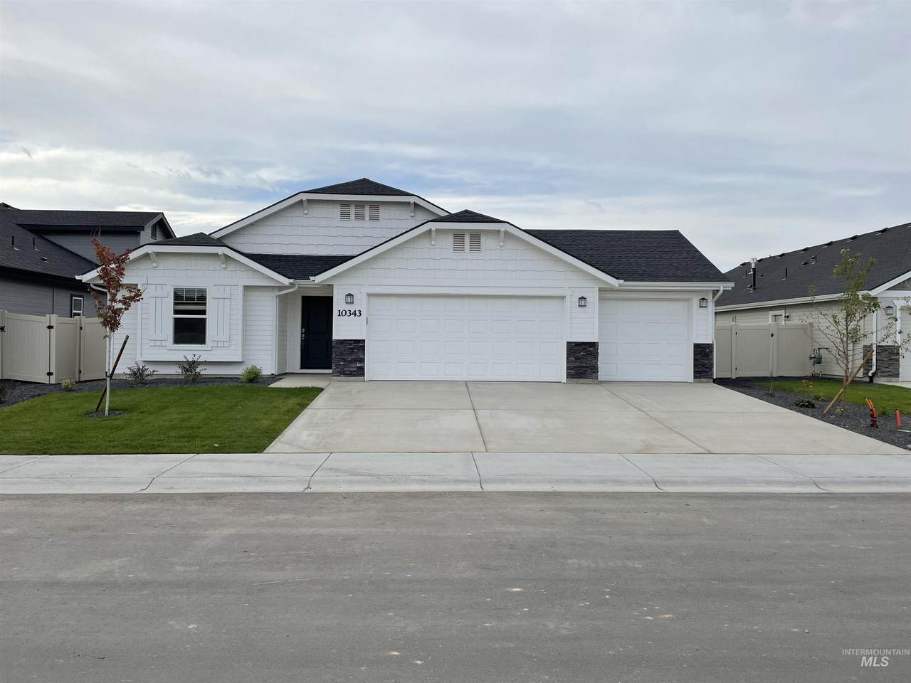 10343 Napier Dr - Photo 1
