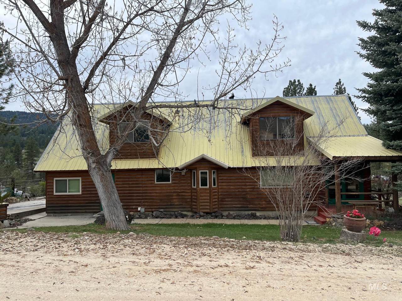 94 Clear Creek Dr - Photo 1