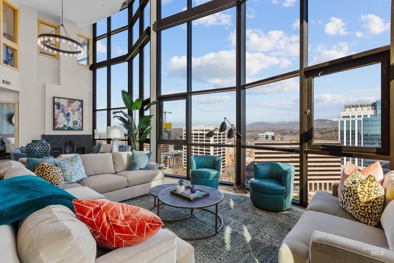 851 Front Street - Photo 1