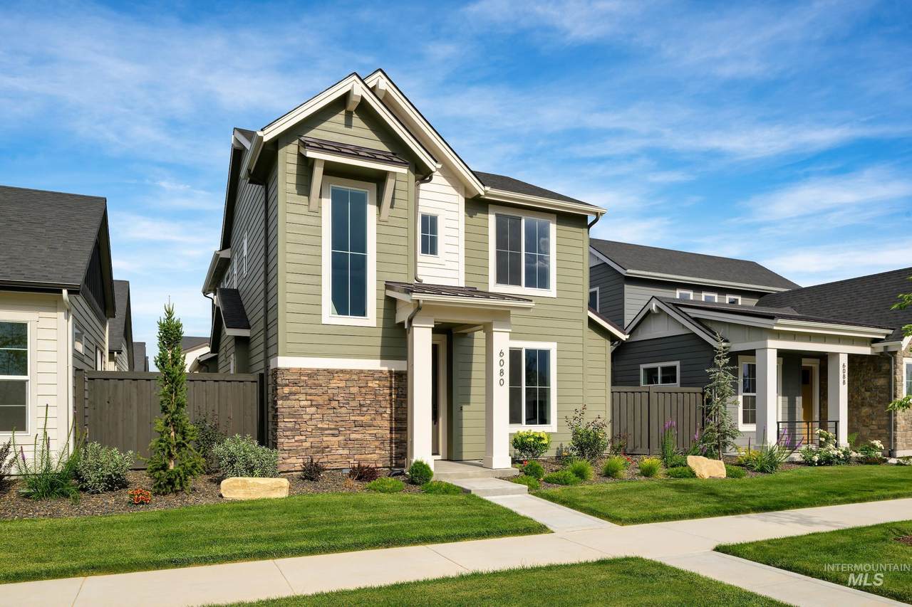 6080 Apex Ave - Photo 1