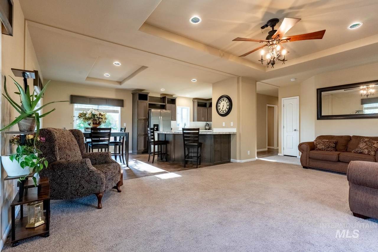 1220 4th St, Trlr 15.5 - Photo 1