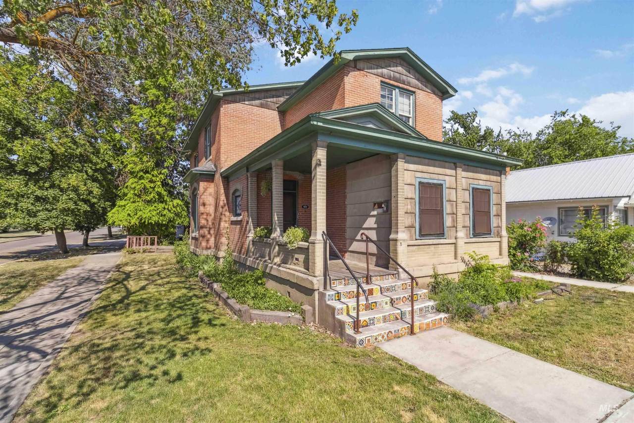 903 State Street - Photo 1