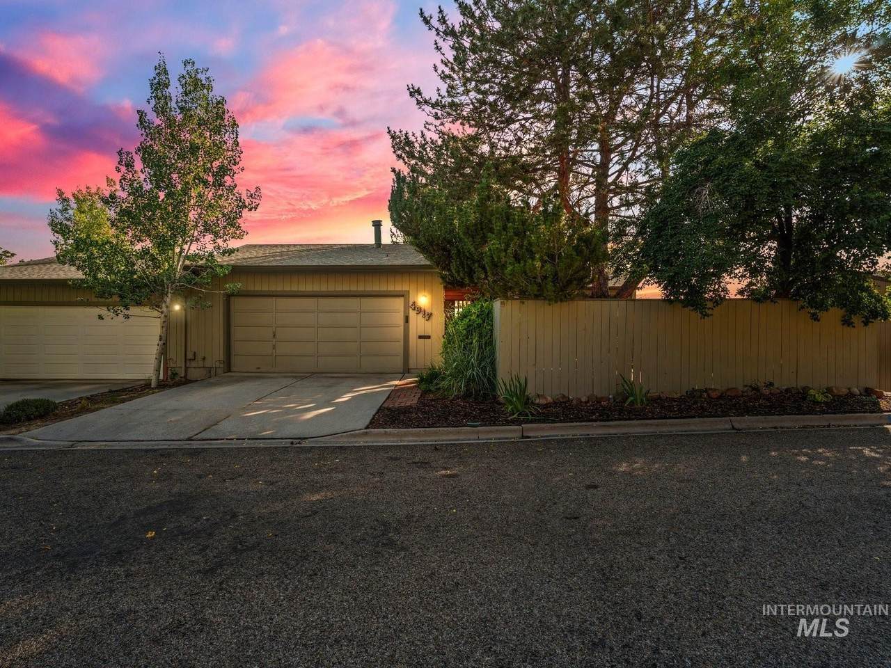 4917 Wildrye Dr - Photo 1