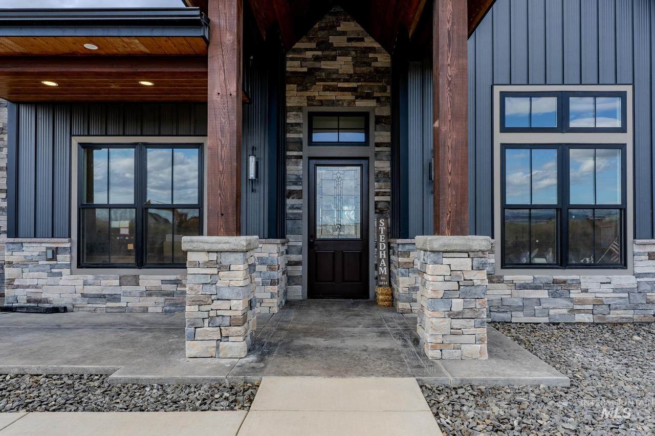 2244 Park Avenue - Photo 1