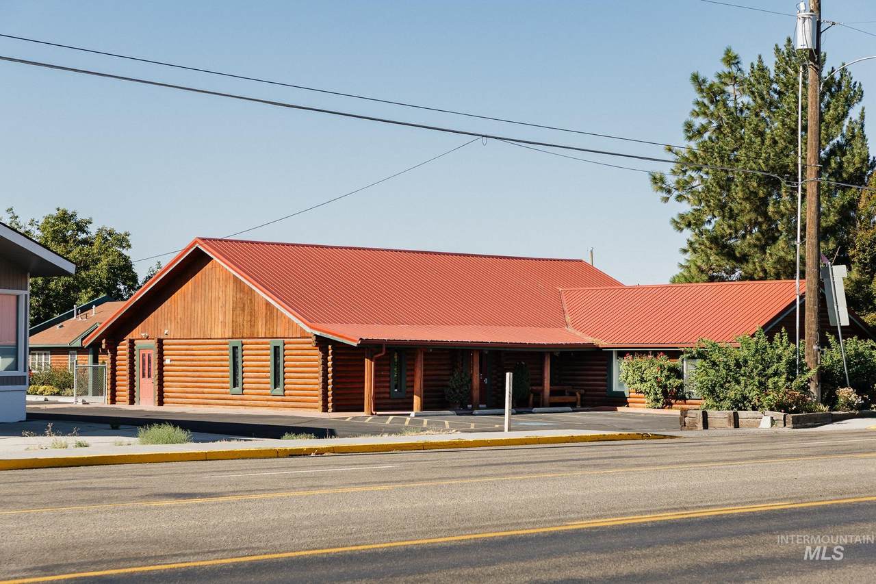 2514 4th Ave - Photo 1