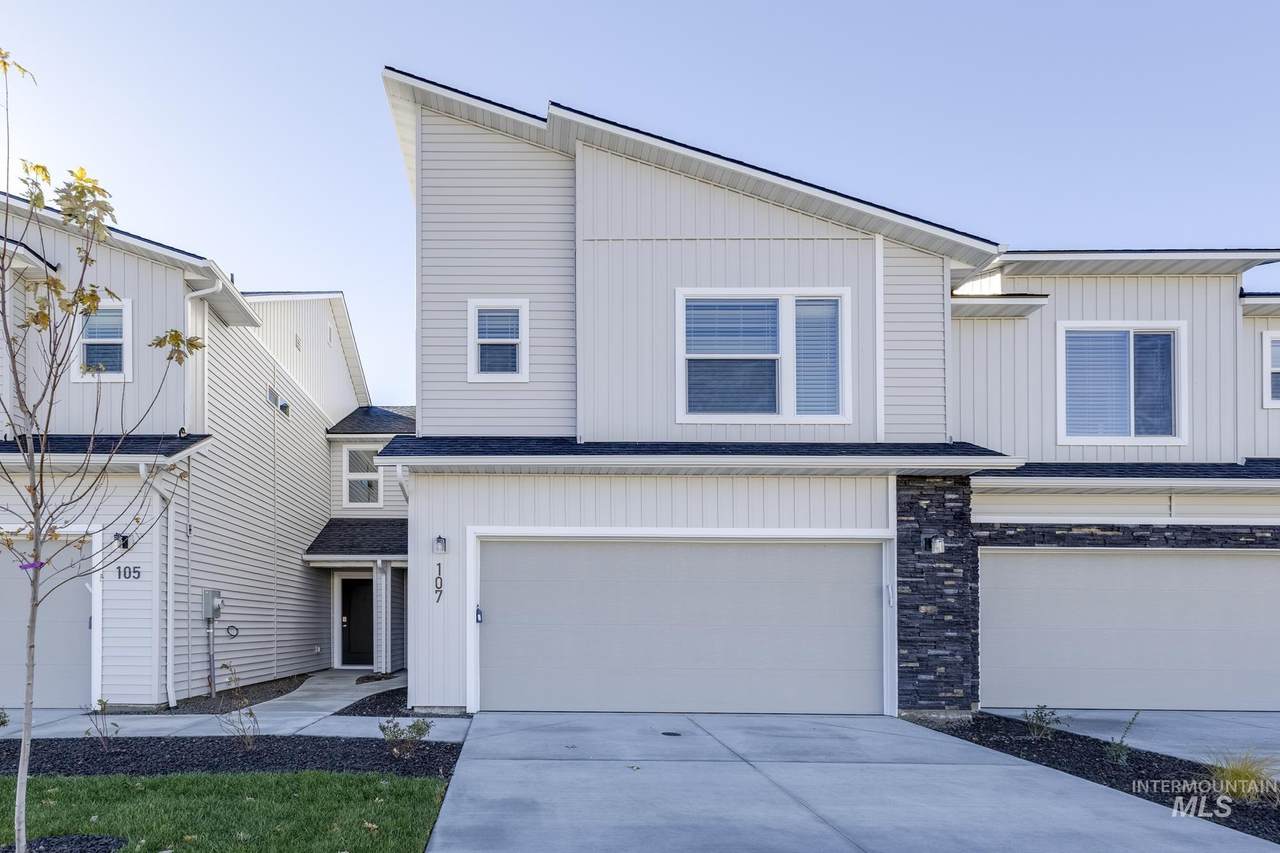 107 Bighorn St - Photo 1