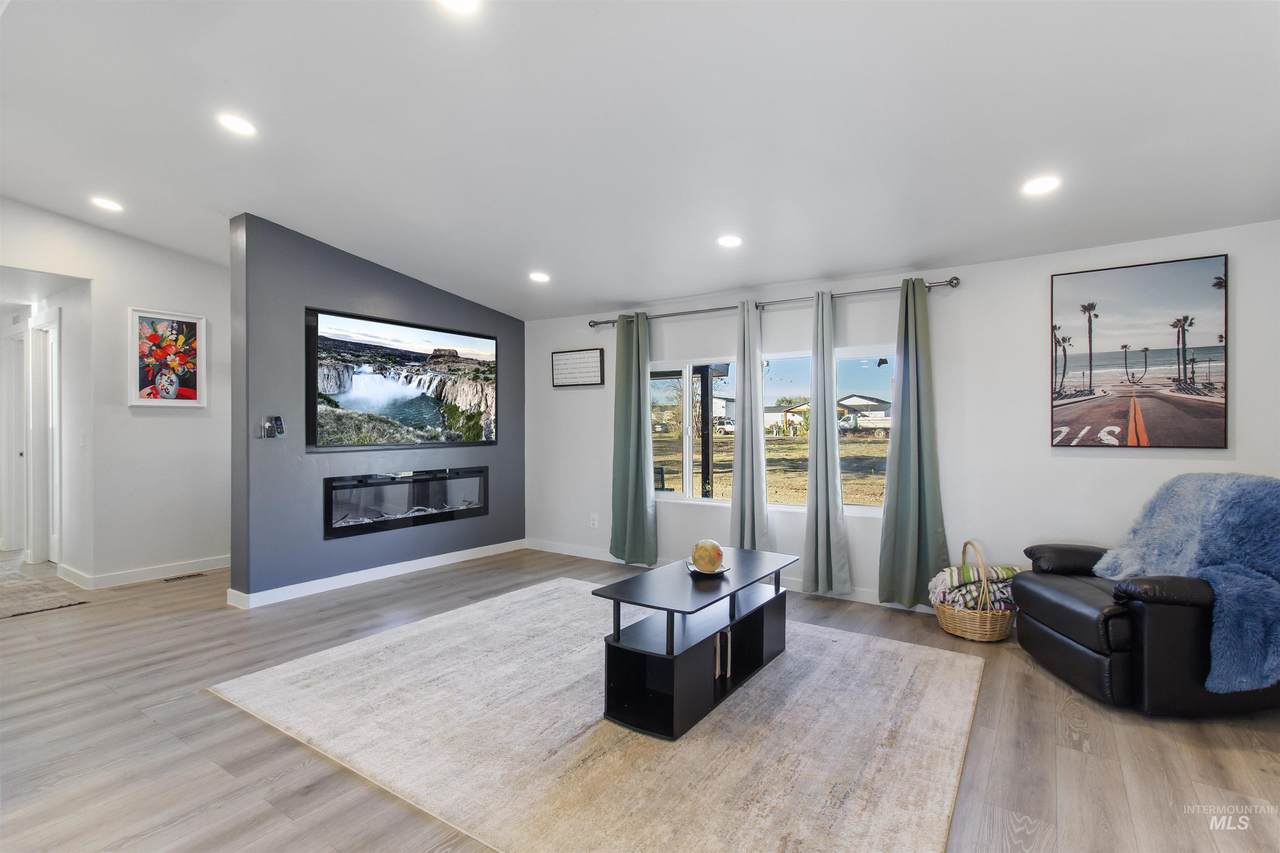 3582 N 3230 E - Photo 1