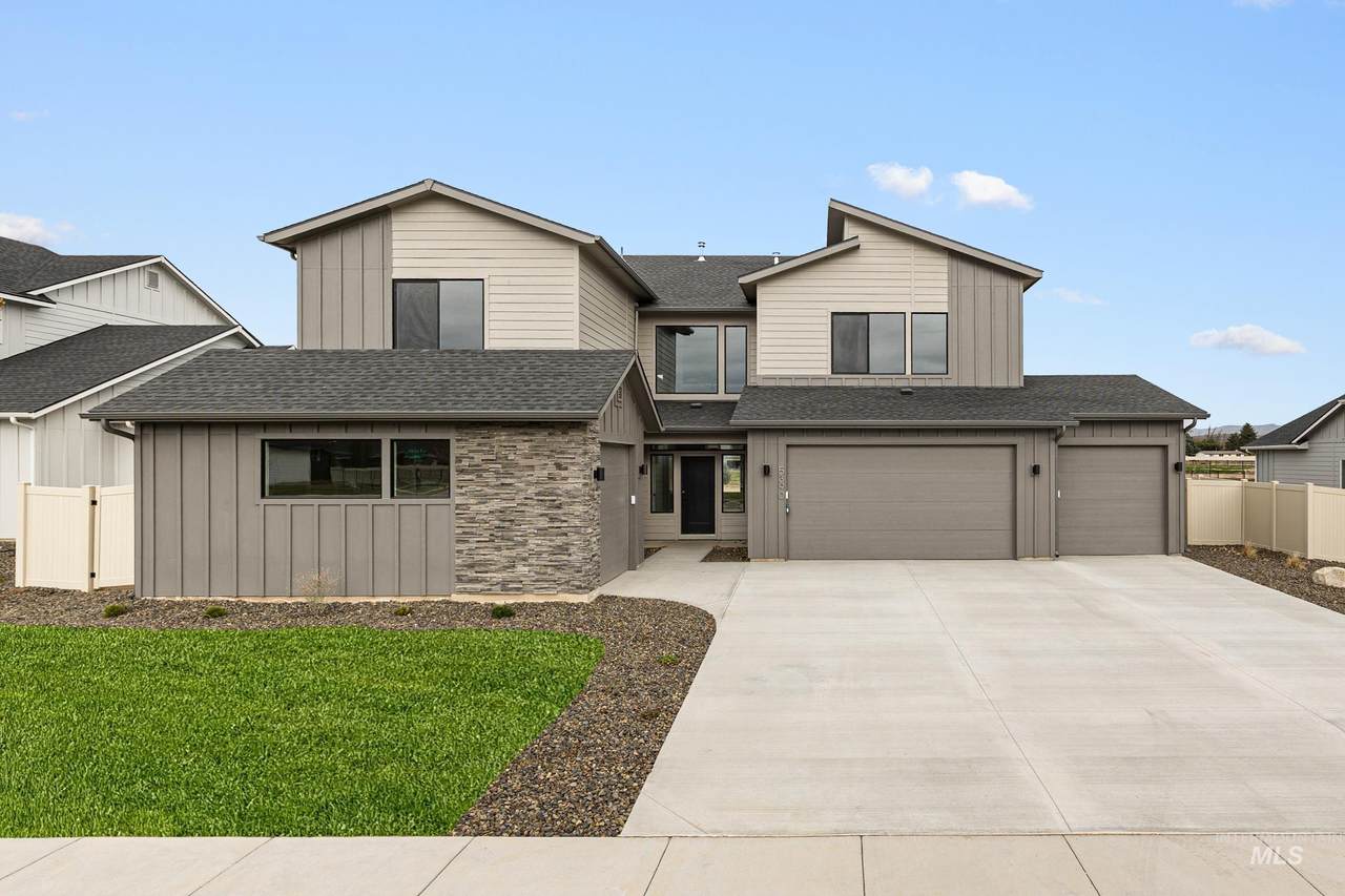 5390 Yarnell St - Photo 1