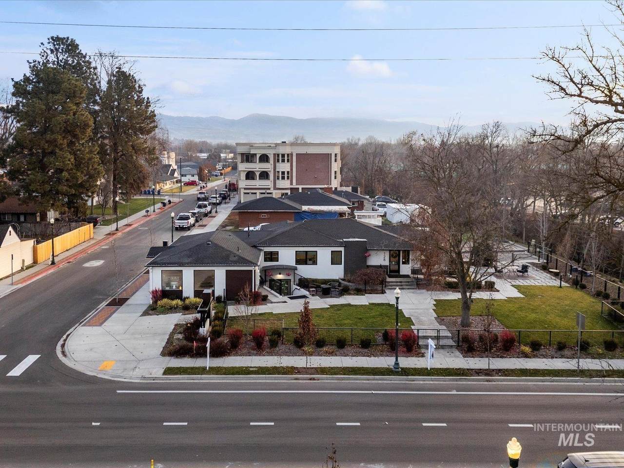 128 Eagle Rd - Photo 1