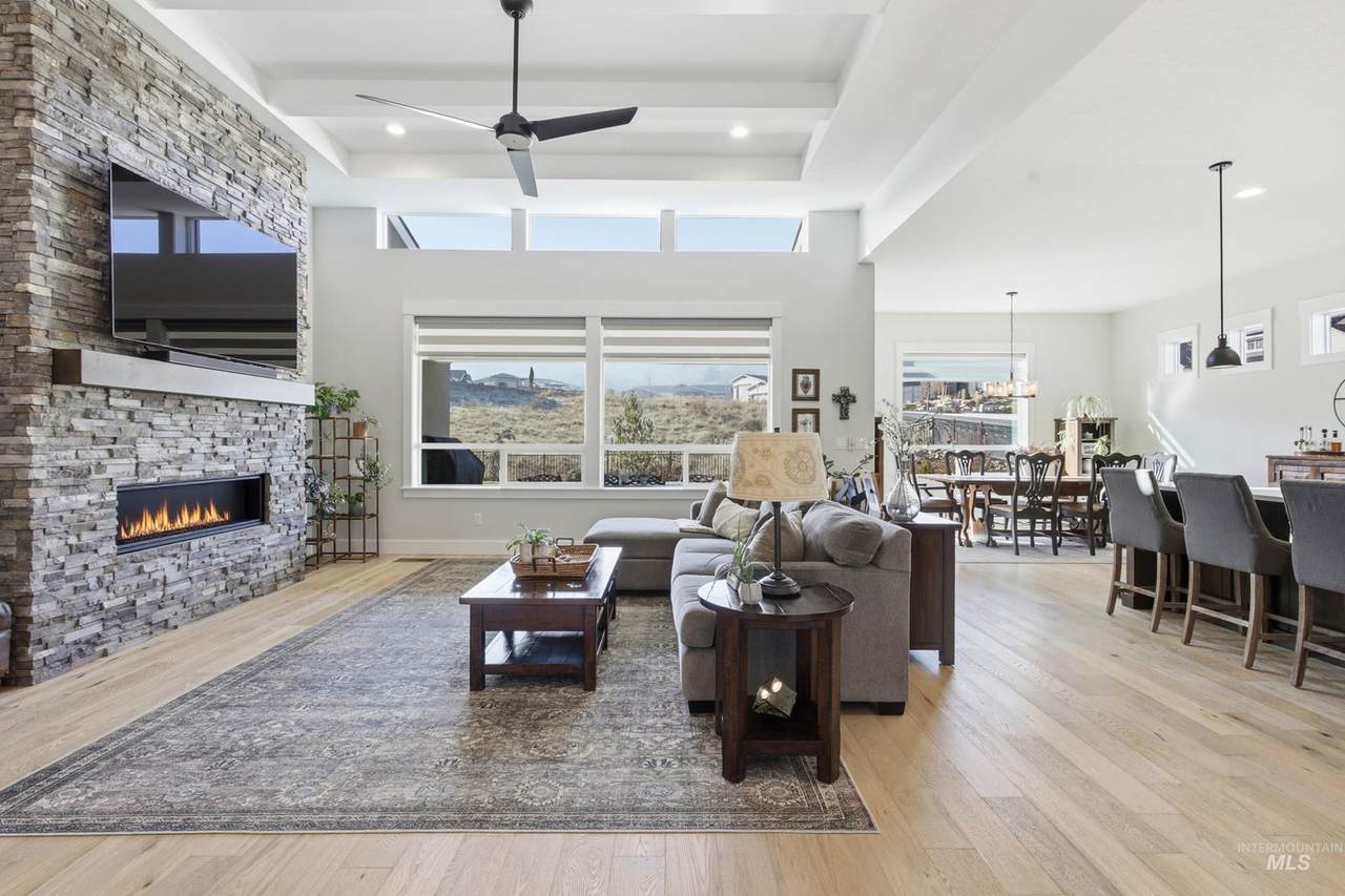 18051 N Burnt Car Pl - Photo 1