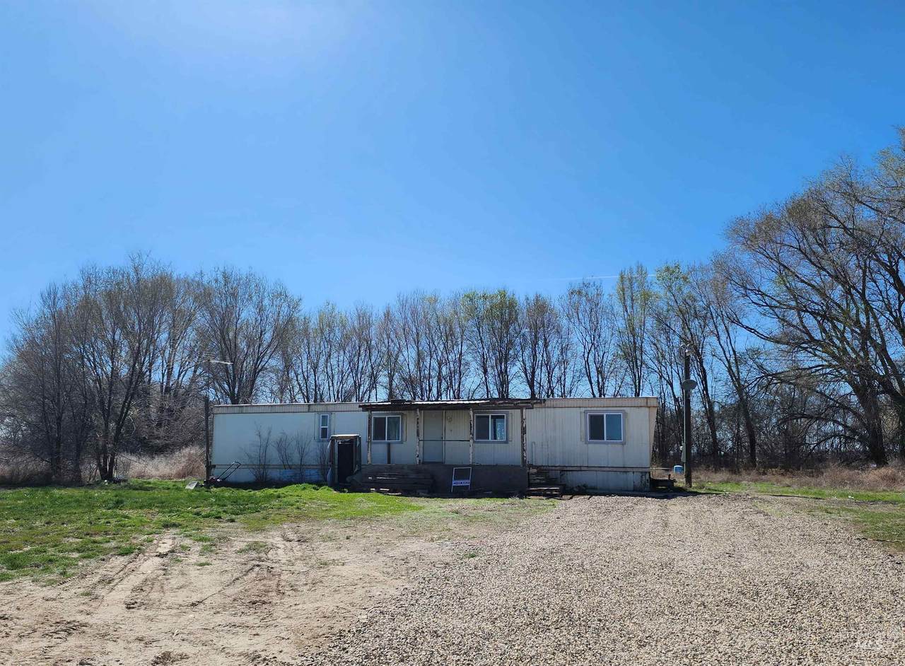 1853 Mclay Road - Photo 1