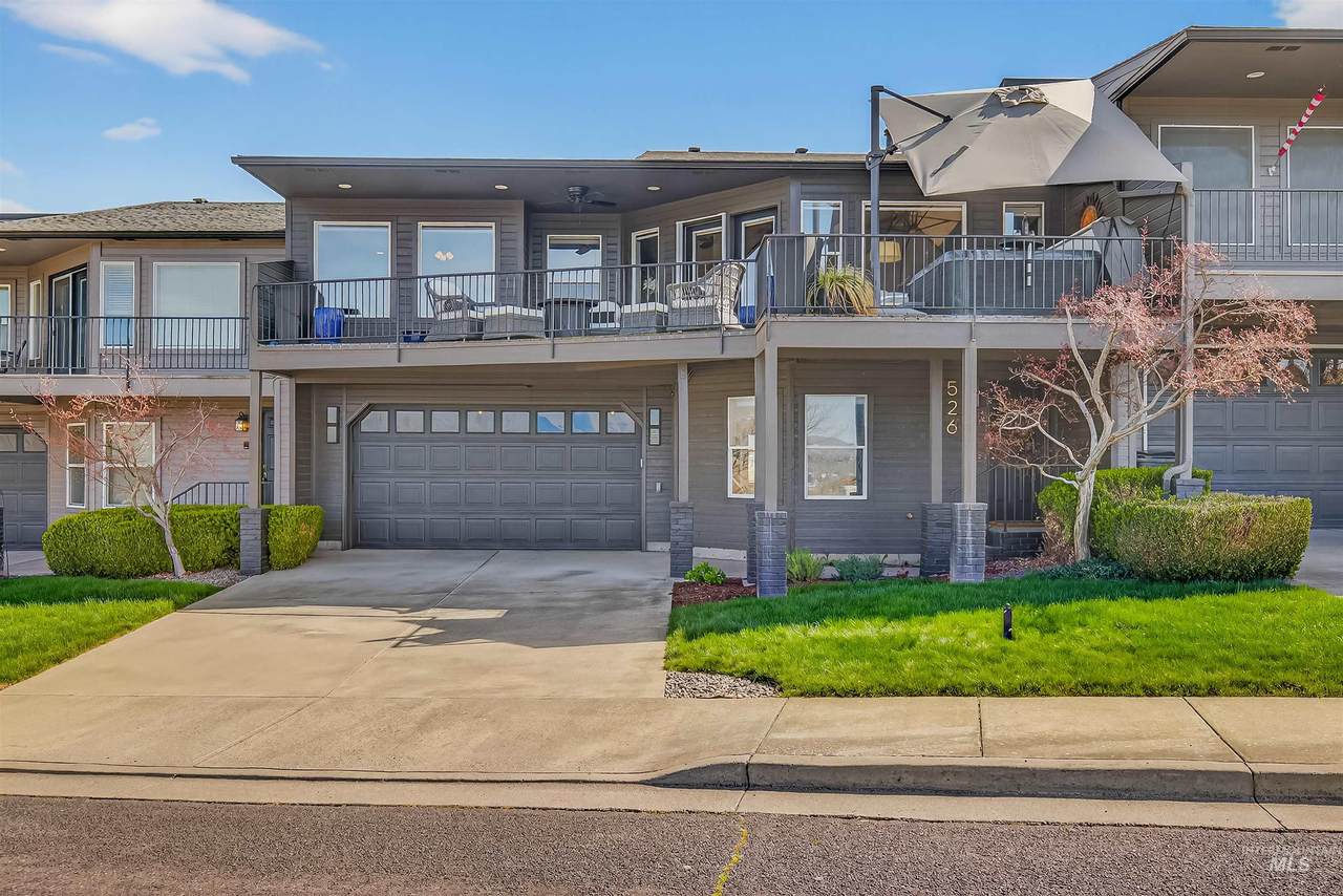 526 Valley Vista Blvd - Photo 1