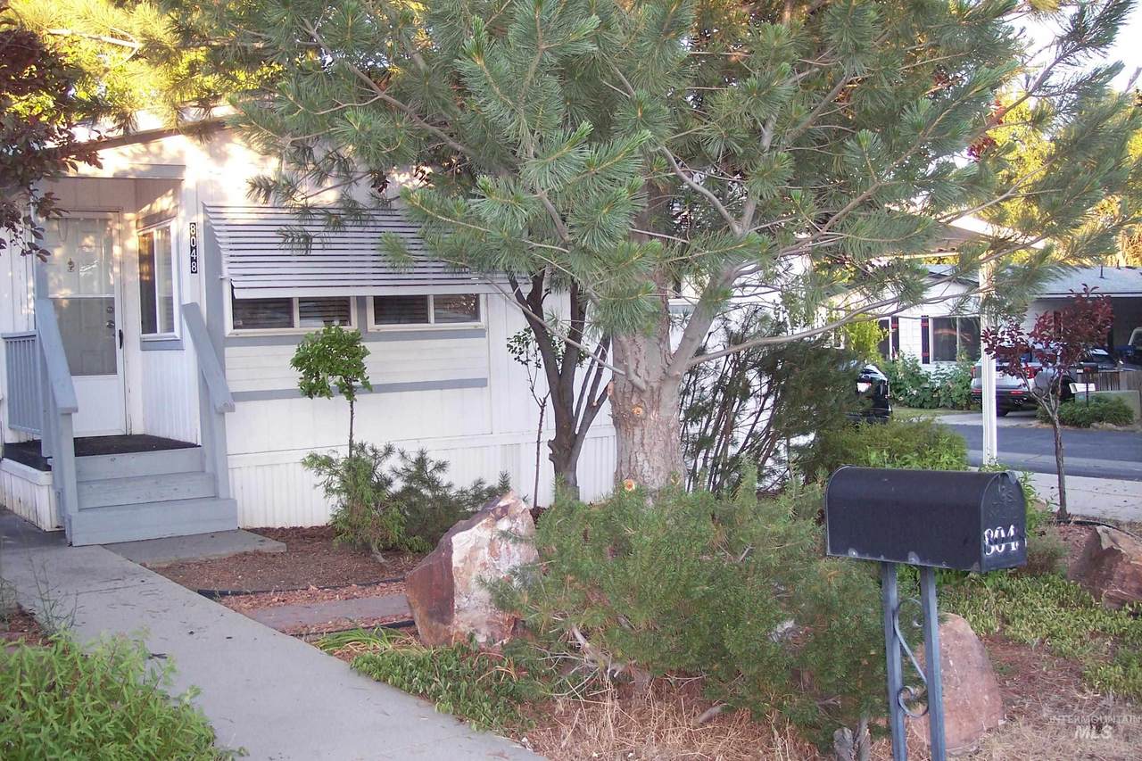 8048 Roe Lane - Photo 1