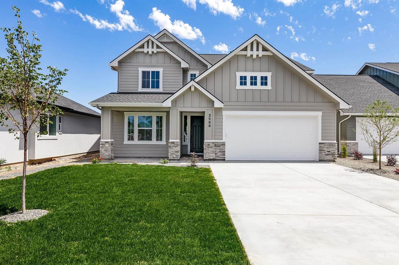 3588 Taradale Ave - Photo 1
