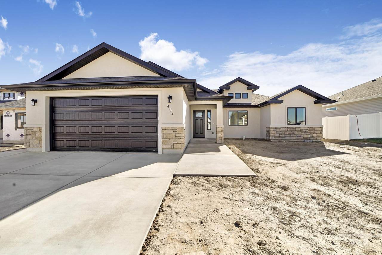 454 Laramie Drive - Photo 1