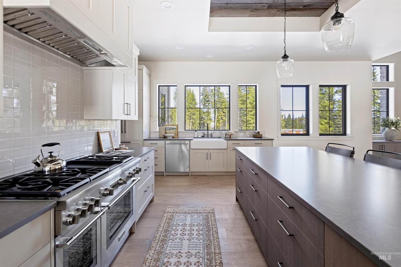 71 Ponderosa Ridge Court - Photo 1