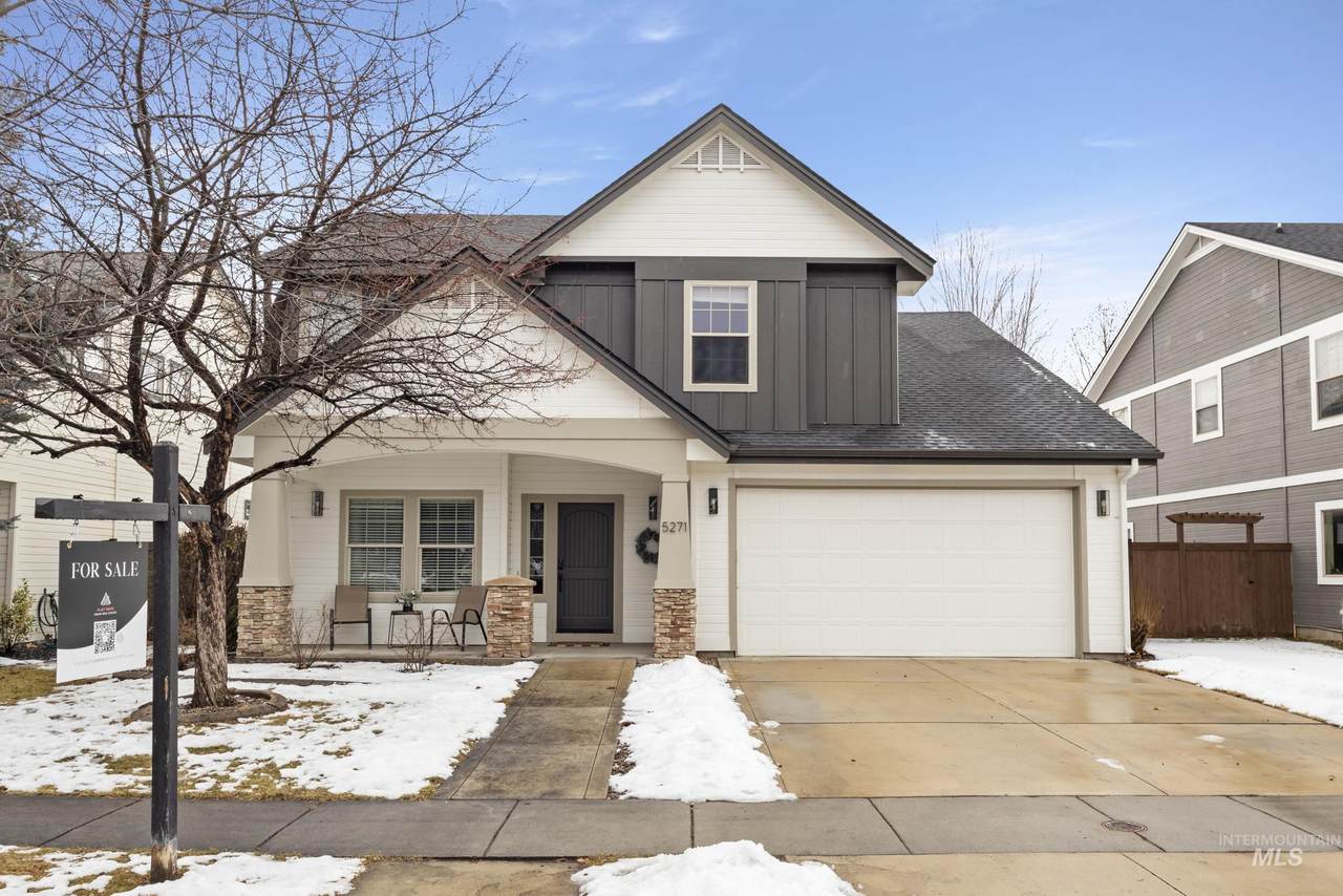 5271 Fox Run - Photo 1