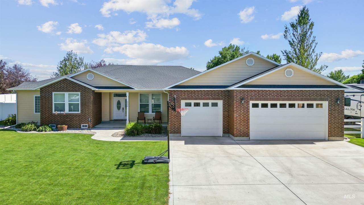 554 Valley Circle Rd - Photo 1
