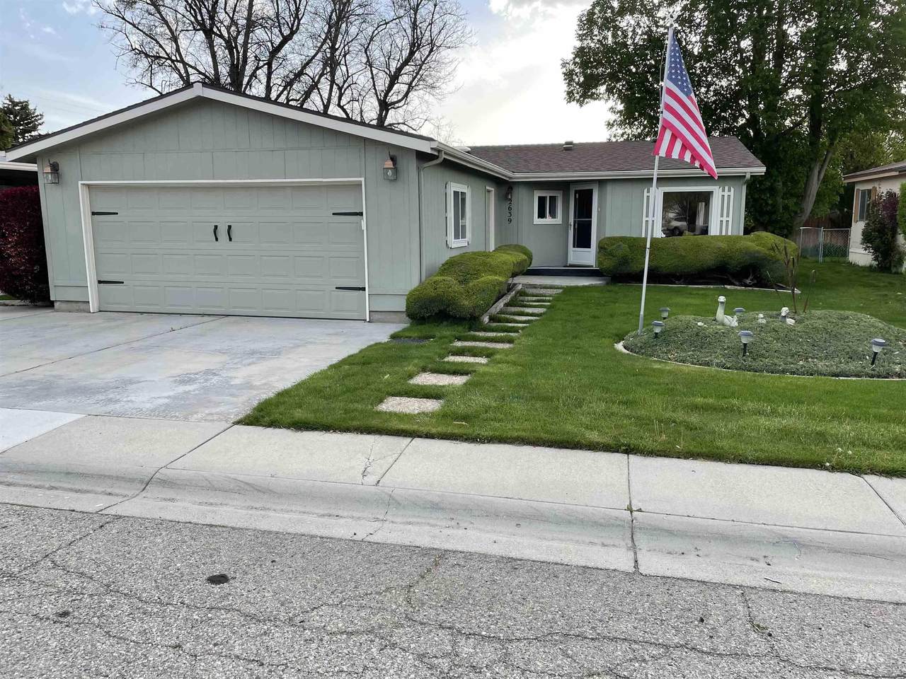 2639 Carissa Ln - Photo 1
