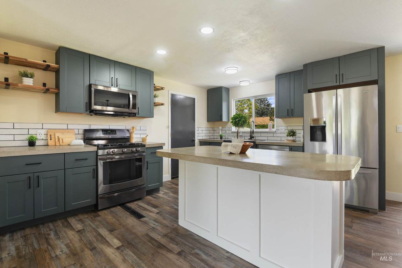 7940 Galena Drive - Photo 1