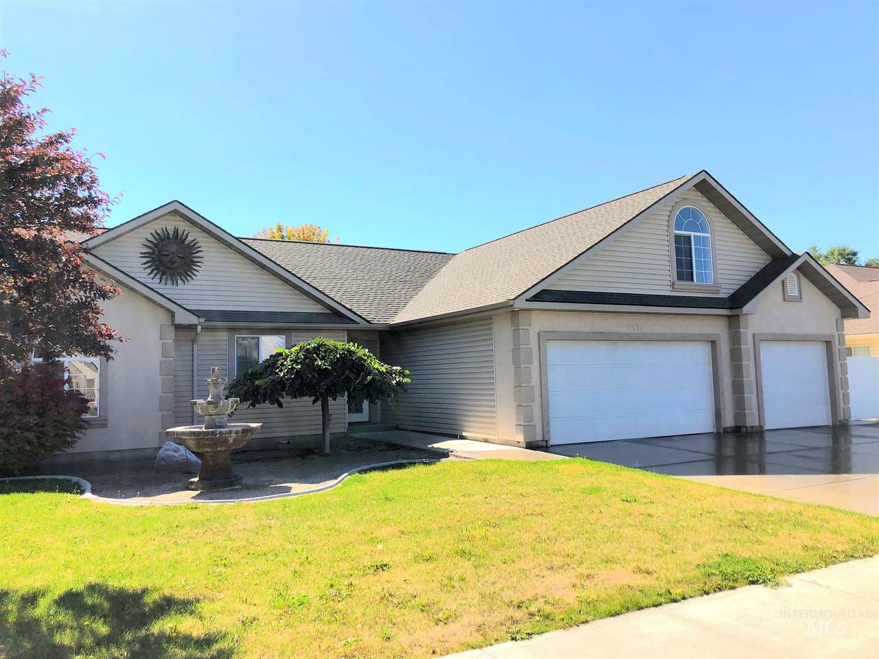 2510 Cedar Ridge - Photo 1