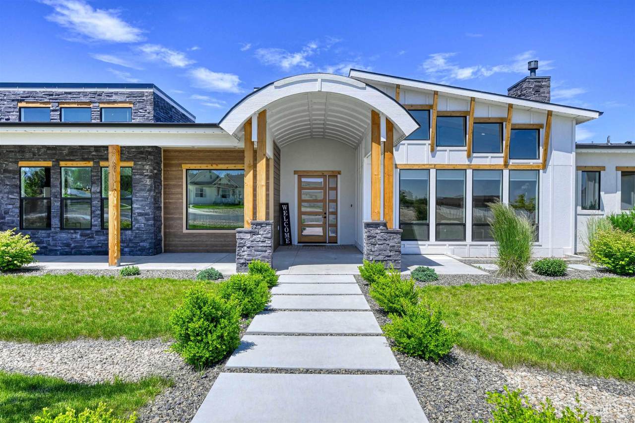 15006 Snow Mountain Dr. - Photo 1