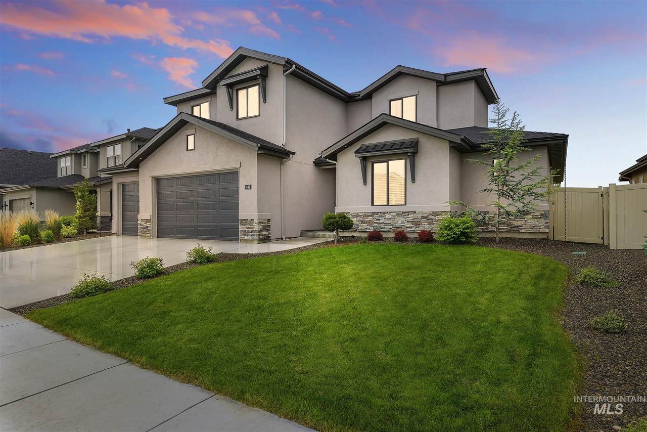 641 Crest Ridge - Photo 1 641 Crest Ridge - Photo 1