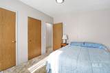 214 800 E - Photo 21