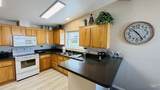 910 Moonglo Rd - Photo 22