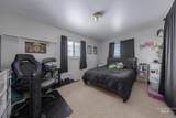 990 Railroad Ave - Photo 8