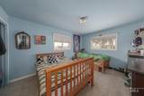 990 Railroad Ave - Photo 9
