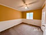 975 Drake Ct - Photo 13