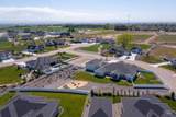 24790 Plainfield Dr - Photo 48