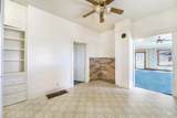 3278 3700 N - Photo 28