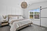 1115 Mo's Way - Photo 16