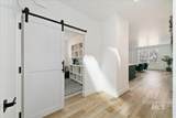 8151 Breezy Ave - Photo 7
