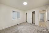 1540 Castle Way - Photo 10