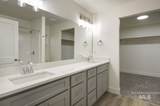 1540 Castle Way - Photo 24