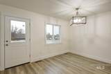 1540 Castle Way - Photo 27